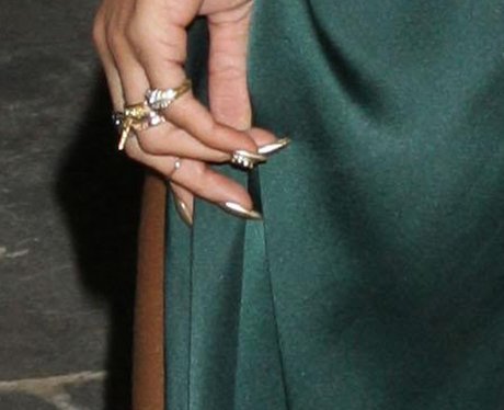 nails