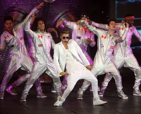 justin bieber believe tour backup dancers names