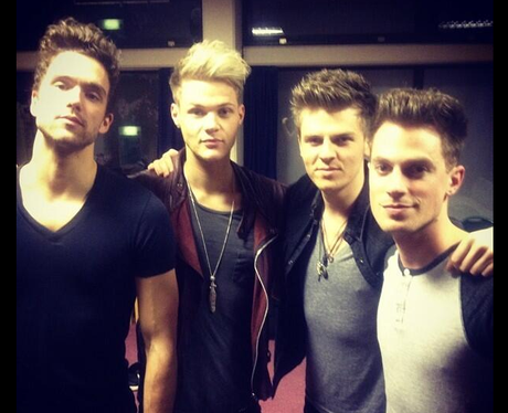 Lawosn get ready to perform in Norwich on their 'Chapman Square' tour