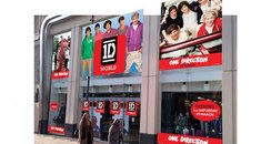 One Direction's UK 1D World