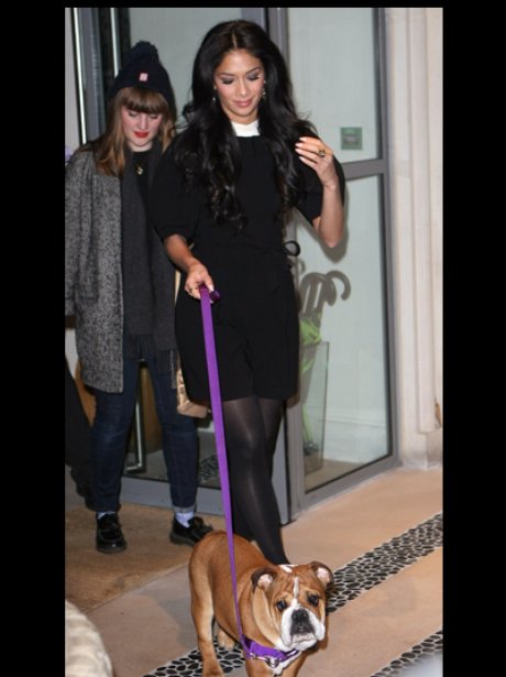 Nicole Scherzinger with her bulldog