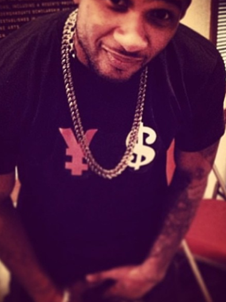 Usher Twitter