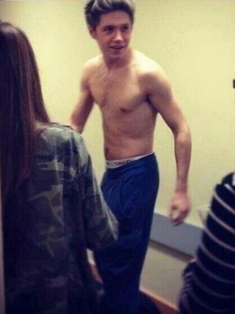 Niall Horan topless