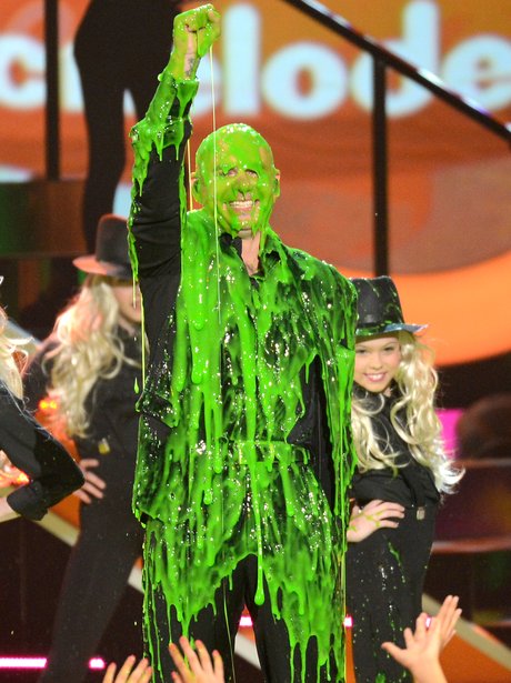 Pitbull at the Nickelodean Kids Choice Awards 2013