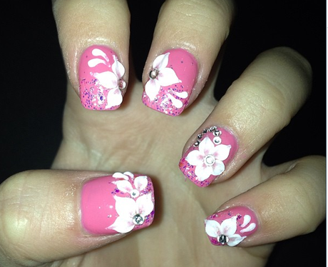 Amelia Lily's pink nails