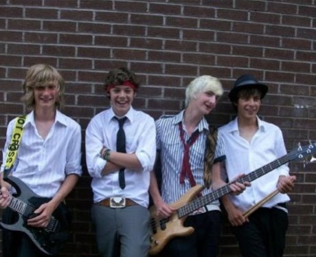 Harry Styles and the other members of White Eskimo