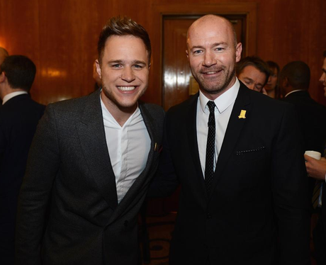 ¿Cuánto mide Alan Shearer? - Real height Olly-murs-and-alan-shearer-1365431820-view-0