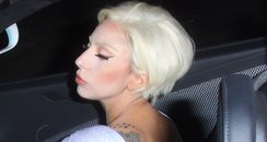 Lady Gaga shows off her new short hair