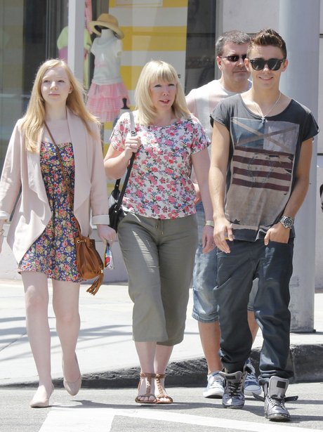 Nathan Sykes with his family in LA