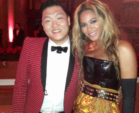 Beyonce and PSY together at the MET Gala Ball 2013