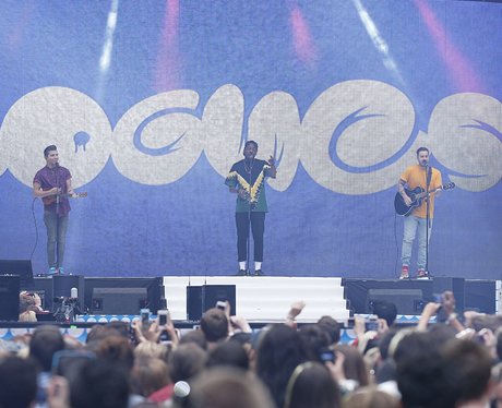 Loveable Rogues At The Summertime Ball 2013