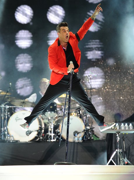 Robbie Williams At The Summertime Ball 2013