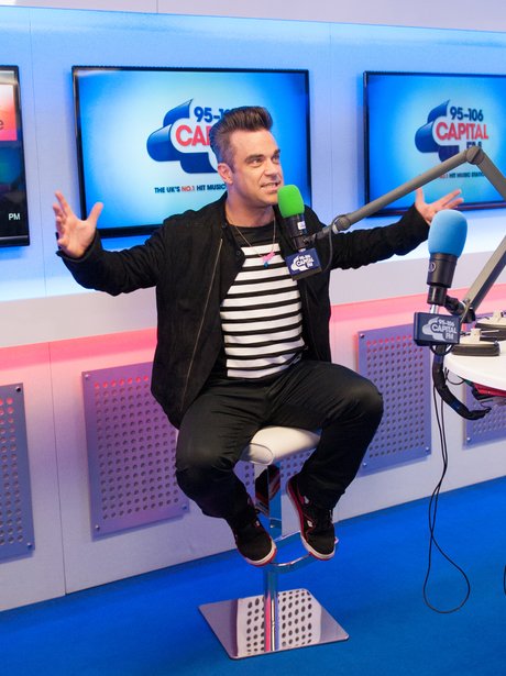 Robbie Williams Backstage At The Summertime Ball 2