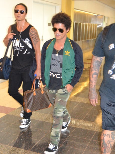 Bruno Mars at the airport