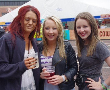 Rihanna at the Stadium Of Light