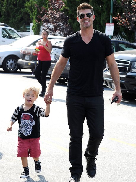 Robin Thicke and son