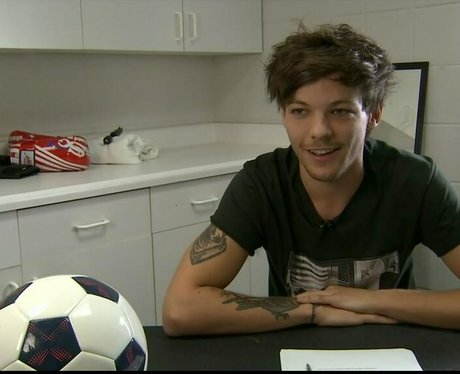 Louis Tomlinson Signs For Doncaster Rovers