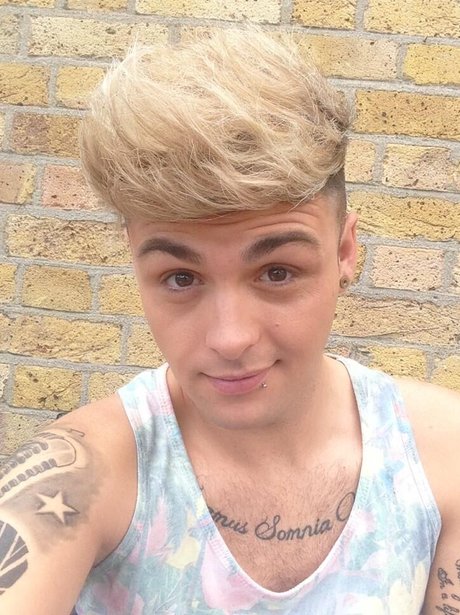 Union J Jaymi Hensley with blonde hair