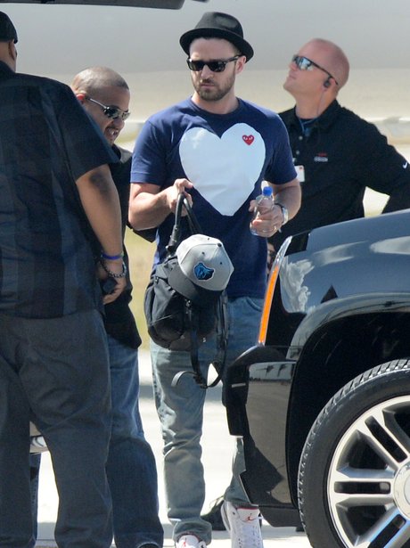Justin Timberlake gets of his private jet