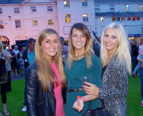 Were you pap'd by the Capital Street Stars?