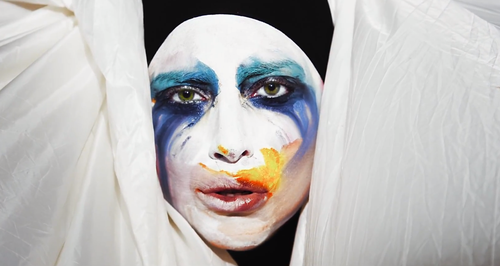 Lady Gaga 'Applause' Music Video