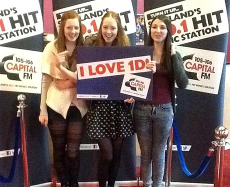 were you pap'd by the Capital Street Stars?