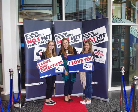 were you pap'd by the Capital Street Stars?