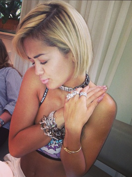 Rita Ora instagram
