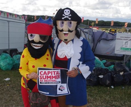 festival fancy dress sat