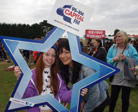 Fusion Festival Fans Sunday 5