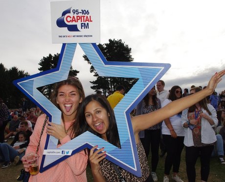 Fusion Festival Fans Sunday 5