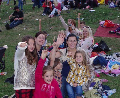 Fusion Festival Fans Sunday 5