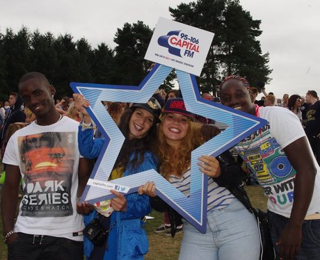 Fusion Festival Fans Sunday 5