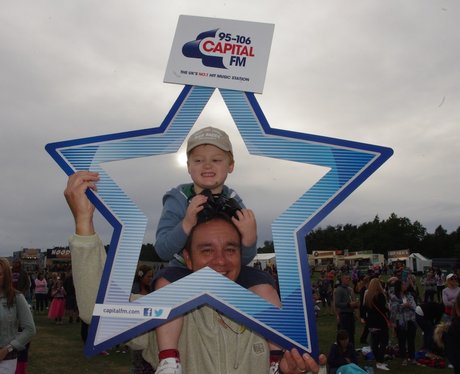 Fusion Festival Fans Sunday 5