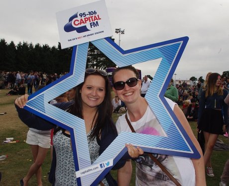 Fusion Festival Fans Sunday 5