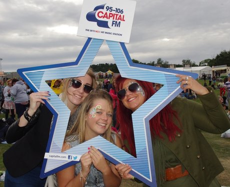 Fusion Festival Fans Sunday 5