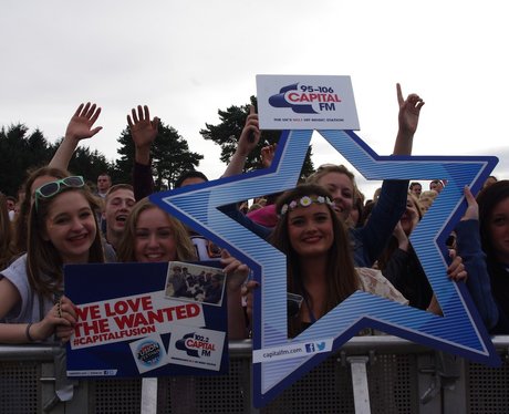 Fusion Festival Fans Sunday 6