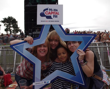 Fusion Festival Fans Sunday 6
