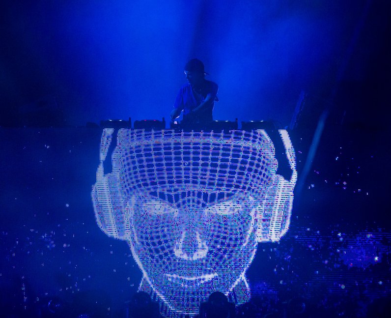 Avicii iTunes Festival 2013