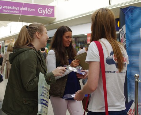 Were you pap'd by the Capital Street Stars?