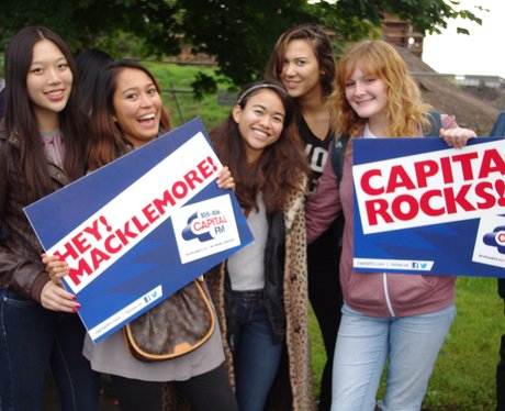 Were you pap'd by the Capital Street Stars?