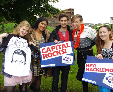 Were you pap'd by the Capital Street Stars?