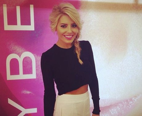 Mollie King Maybelline
