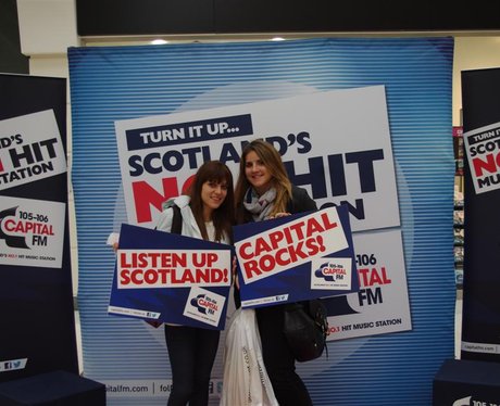 Were you pap'd by the Capital Street Stars?