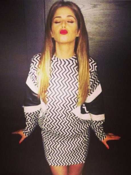 Cheryl Cole Selfie