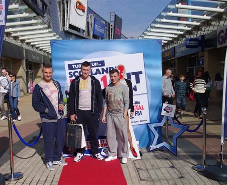 Were you pap'd by the Capital Street Stars?