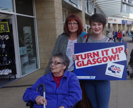 Were you pap'd by the Capital Street Stars?