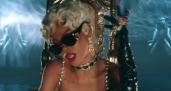 Rihanna - 'Pour It Up' (Official Video)