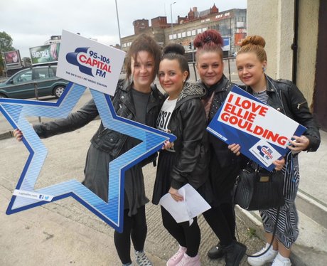 Ellie Goulding Fans at the 02 Apollo