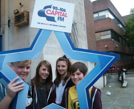 Ellie Goulding Fans 1